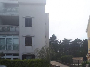 Inviting apartment in Jadranovo with balcony terrace